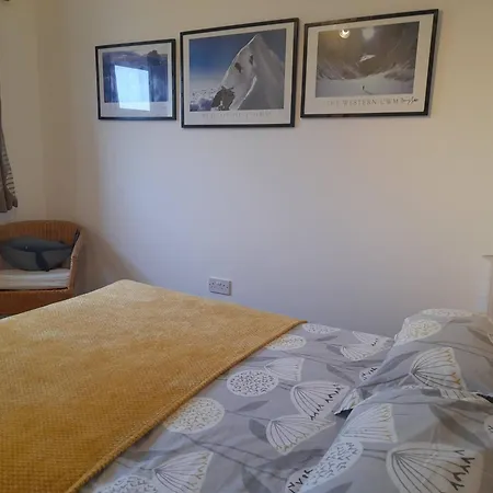 Bed & Breakfast Doubleroom, Living Space And Bathroom In A