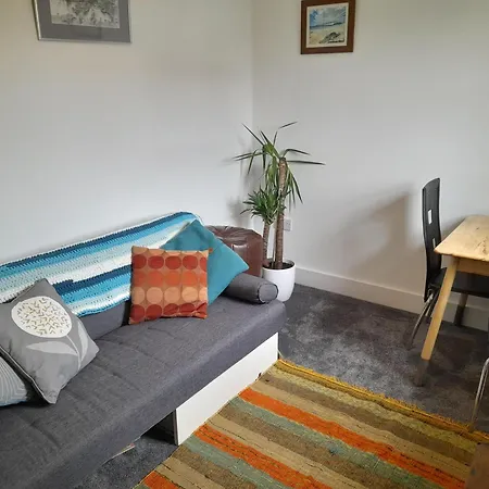 Bed & Breakfast Double Room, Living Space And Bathroom, In A Family Home, Near Ulverston 3*