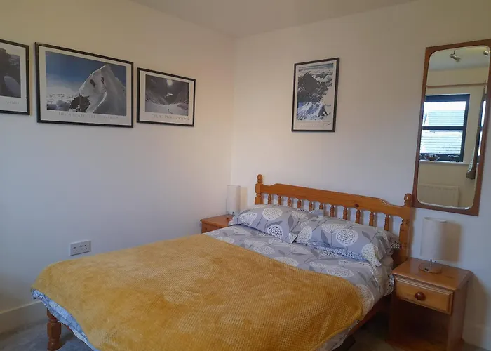 Double Room, Living Space And Bathroom, In A Family Home, Near Ulverston Alojamento de Acomodação e Pequeno-almoço